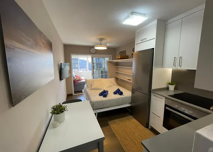 By The Sea Апартаменты